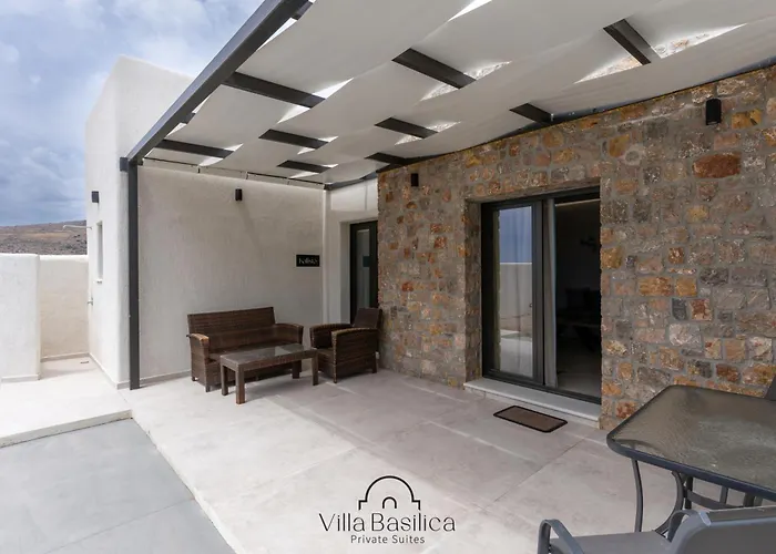 Basilica Kallisto * Emporio (Santorini)